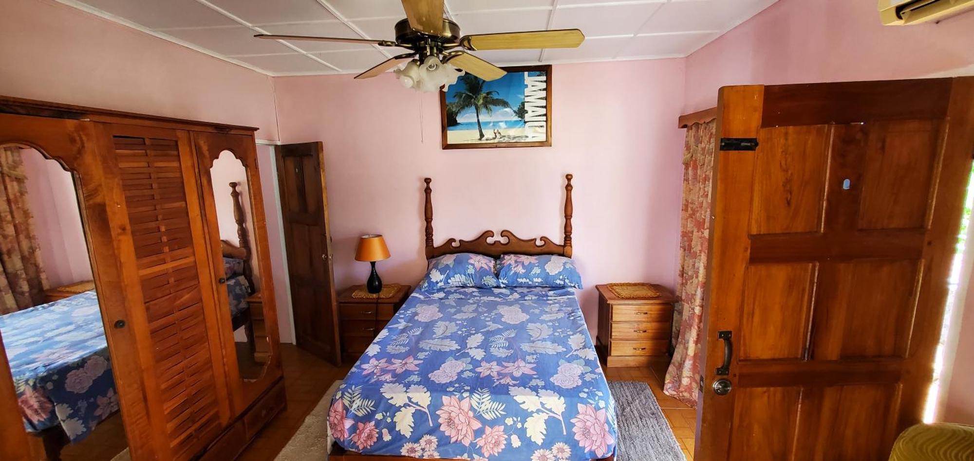 Little Shaw Park Guest House Ocho Rios Esterno foto