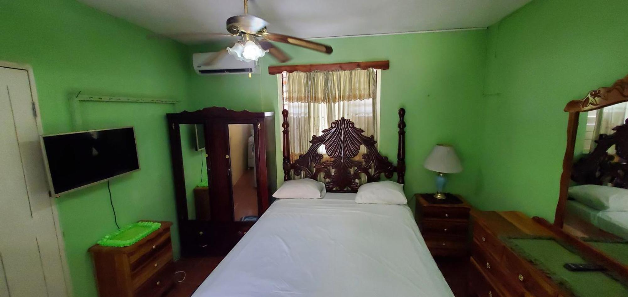Little Shaw Park Guest House Ocho Rios Esterno foto