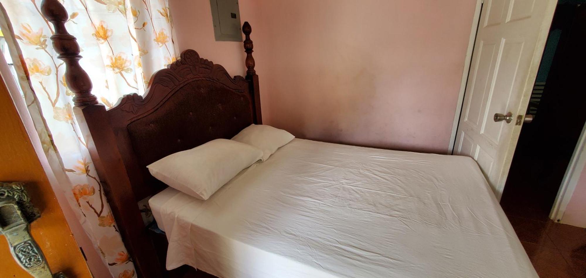 Little Shaw Park Guest House Ocho Rios Esterno foto