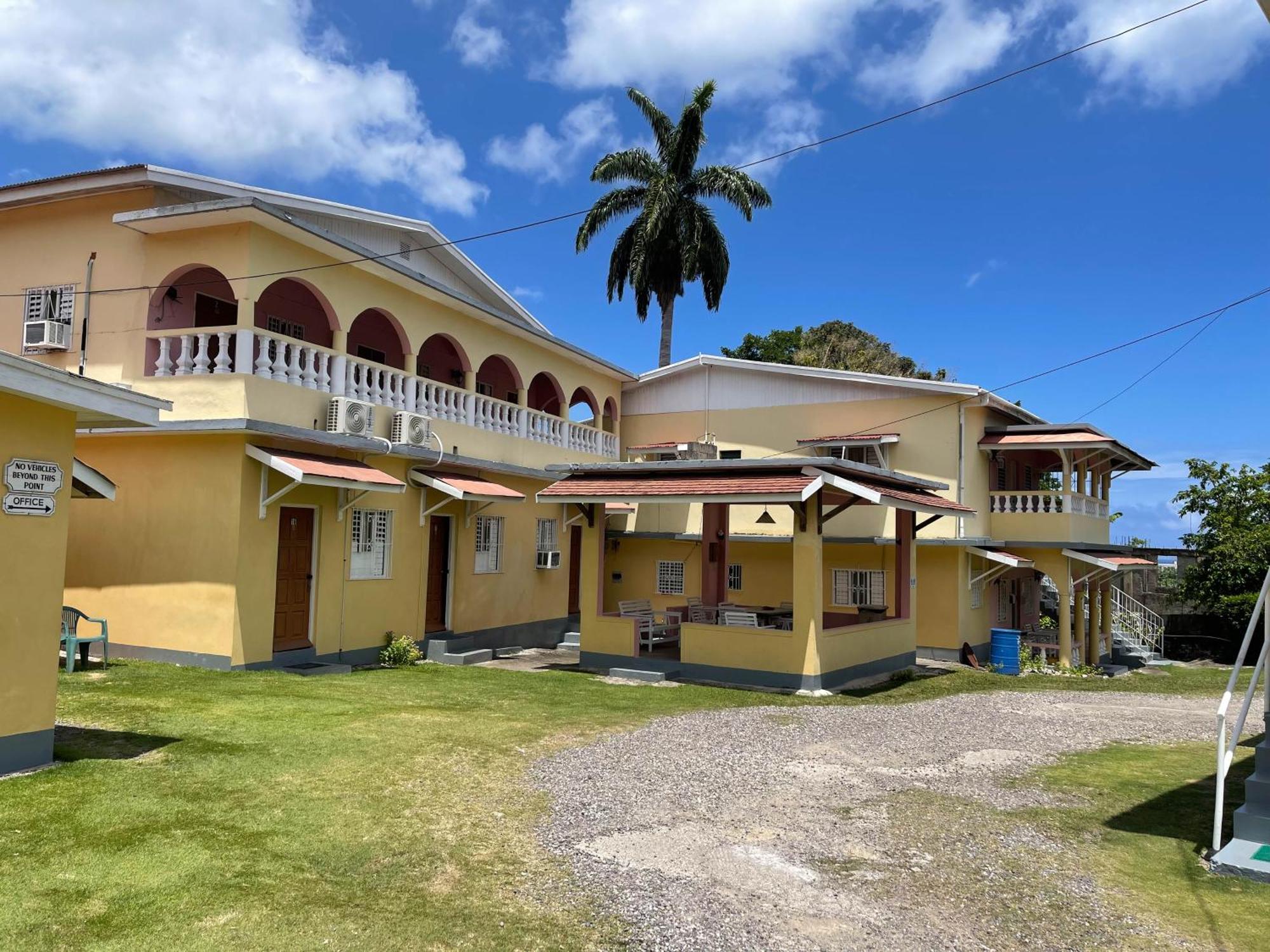 Little Shaw Park Guest House Ocho Rios Esterno foto