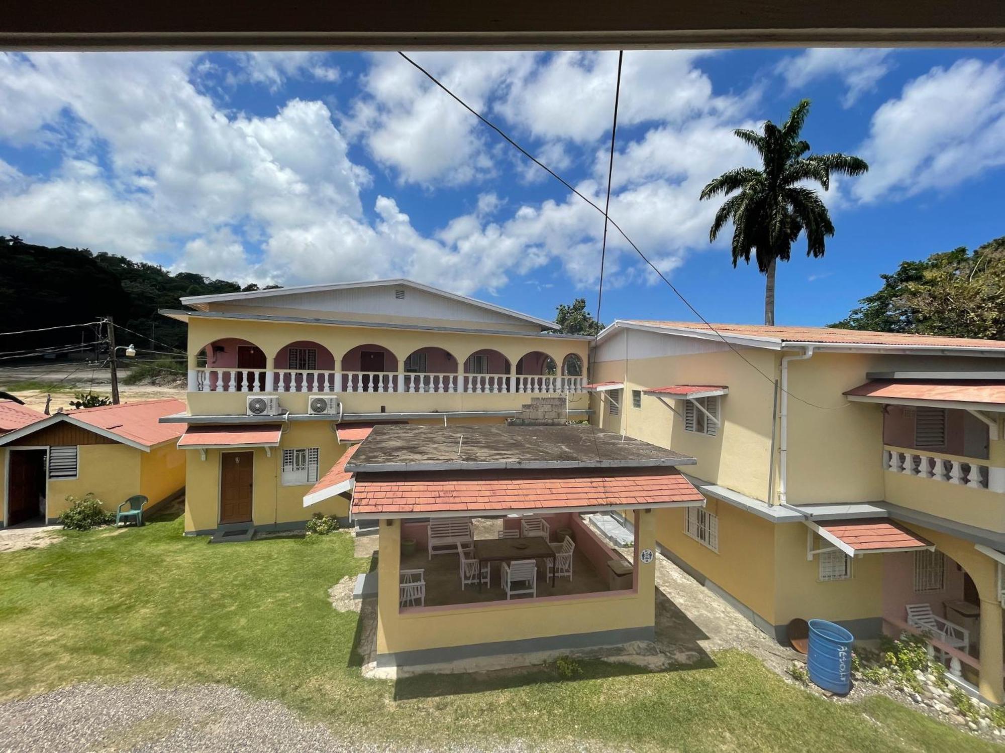 Little Shaw Park Guest House Ocho Rios Esterno foto