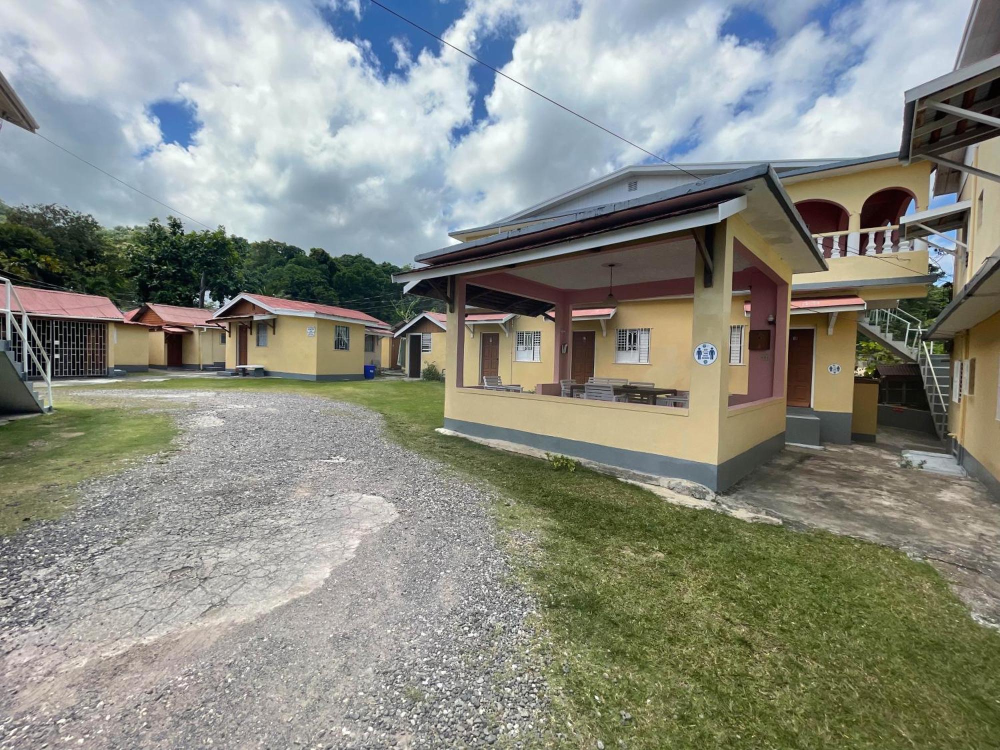 Little Shaw Park Guest House Ocho Rios Esterno foto