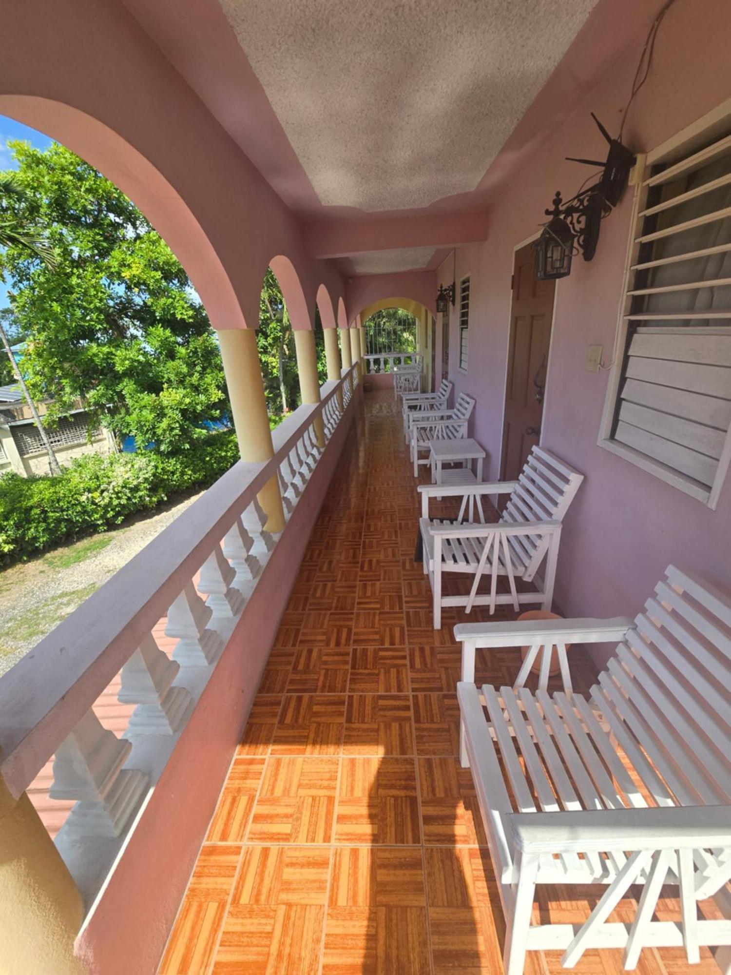 Little Shaw Park Guest House Ocho Rios Esterno foto